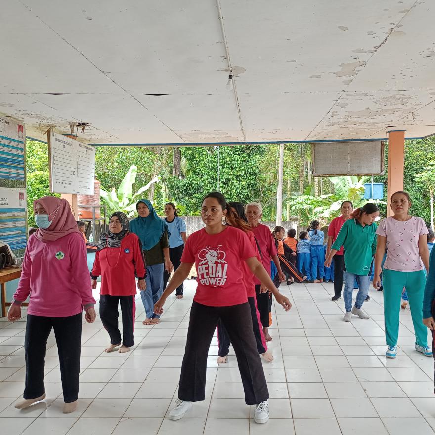 Jum'at Sehat desa air petai bersama pemdes,kader dan lansia