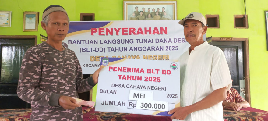 Penyaluran BLT- DD tahap 2 bulan Mei Desa Cahaya negeri tahun 2025 
