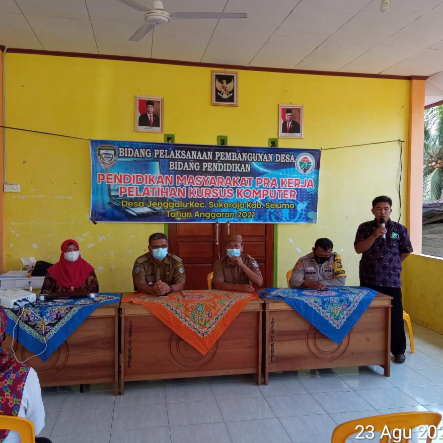 PEMBUKAAN KEGIATAN PELATIHAN KOMPUTER UNTUK MASYARAKAT PRA KERJA