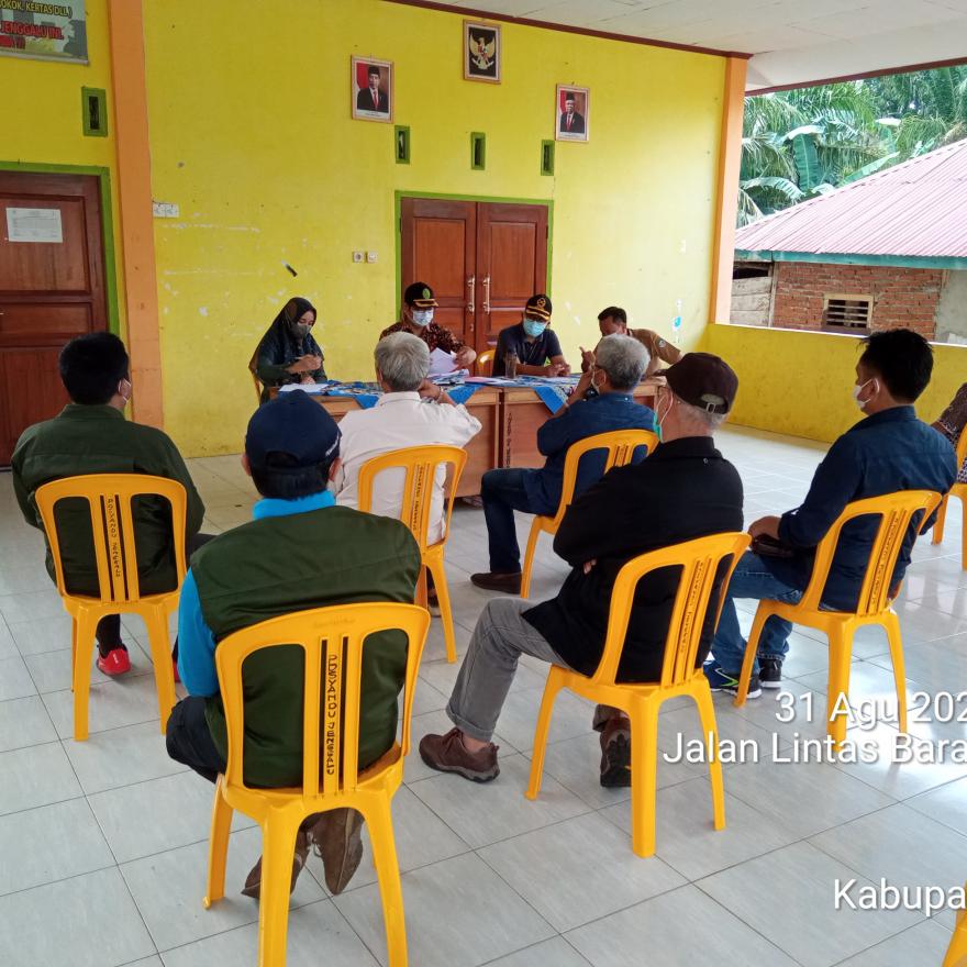 Pelaksanaan sidang lapangan sengketa lahan 